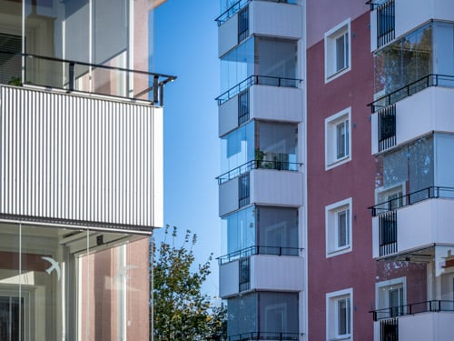 Inglasade balkonger från Balco höjer värdet på fastigheten
